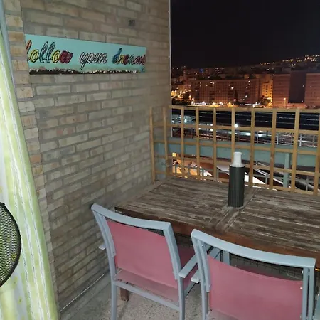 Séjour chez l'habitant Doble En Apartamento Compartido Dream In Malaga, Junto A Vialia Y Playa